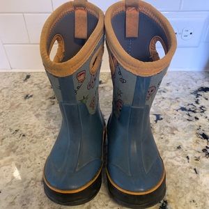 Bogs Blue and Tan Kids Rain Boots